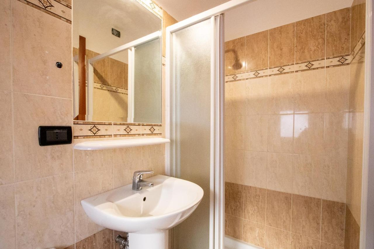 B&B Colorful Suite Yard Roma Dış mekan fotoğraf