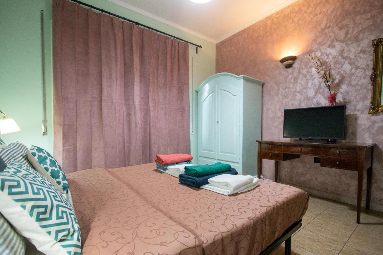 B&B Colorful Suite Yard Roma Dış mekan fotoğraf