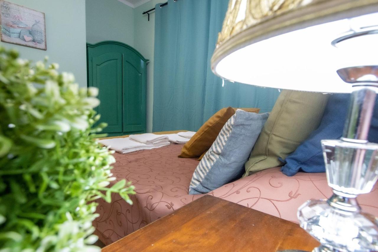 B&B Colorful Suite Yard Roma Dış mekan fotoğraf
