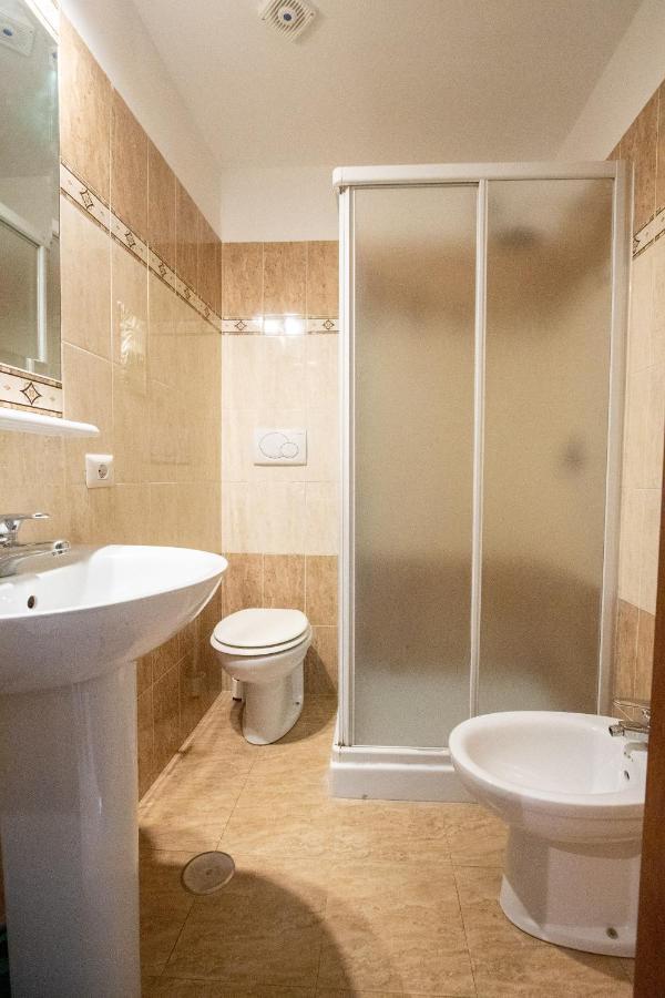 B&B Colorful Suite Yard Roma Dış mekan fotoğraf