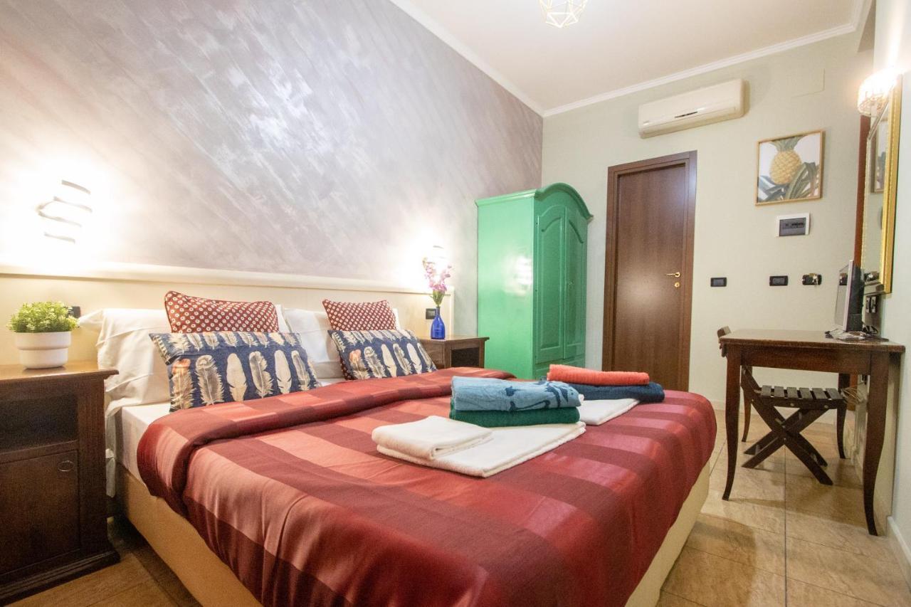 B&B Colorful Suite Yard Roma Dış mekan fotoğraf
