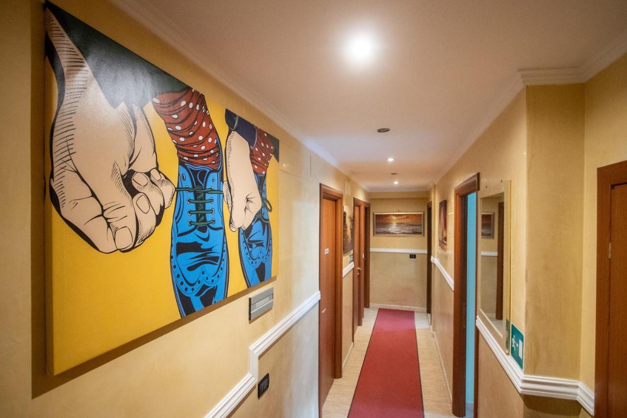 B&B Colorful Suite Yard Roma Dış mekan fotoğraf
