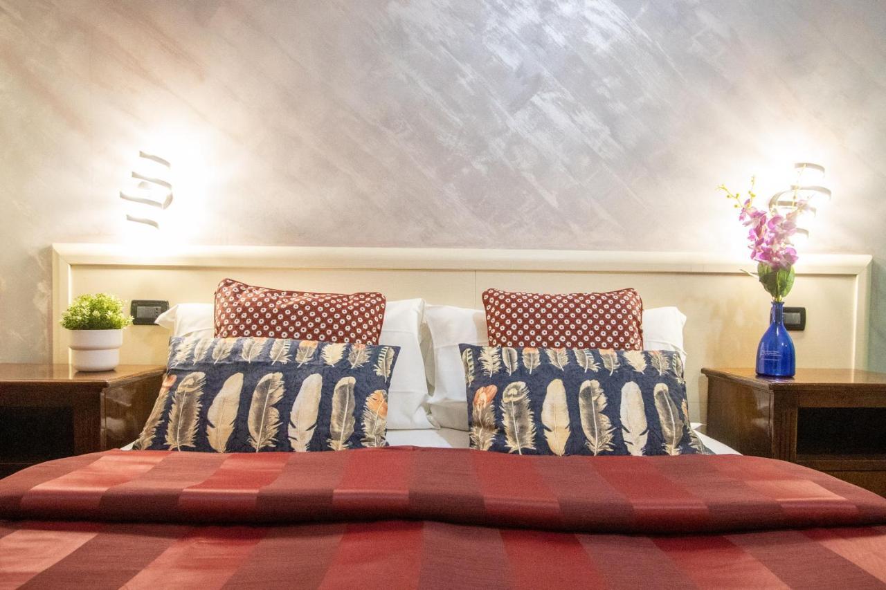 B&B Colorful Suite Yard Roma Dış mekan fotoğraf