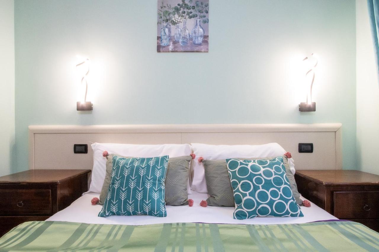 B&B Colorful Suite Yard Roma Dış mekan fotoğraf