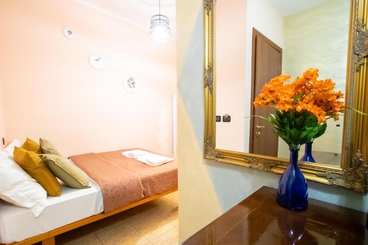 B&B Colorful Suite Yard Roma Dış mekan fotoğraf